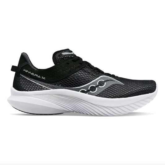 S10823-05 Saucony Calzados Running Femenino Kinvara_14 Black/White