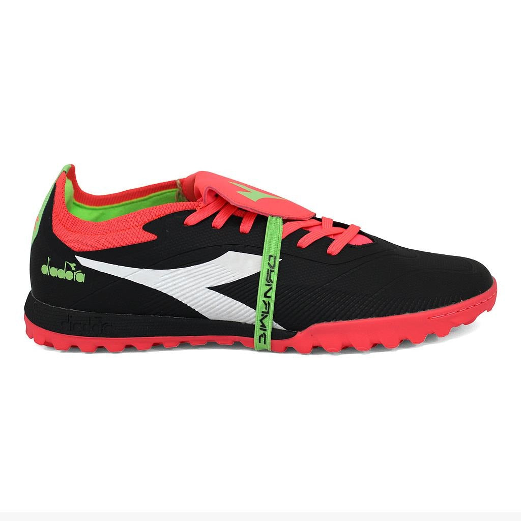 DYNAMIC-TF-M-7130 Diadora Calzados Society Masculino Futbol Dynamic Black/Coral